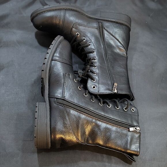 SHOELAND WOMEN"S KASEY HIGH TOP SNEAKER - Picture 13 of 16